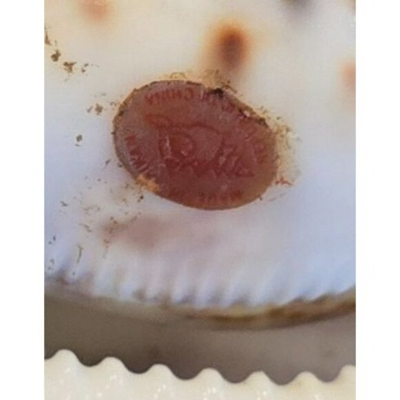 VTG Hand Carved Shell Hula Dancers Palm Tree Made in Taiwan Republic of China - Picture 5 of 9